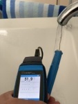 Wasserproben und Analyse
