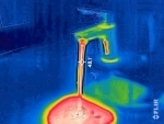 Wasserproben und Analyse